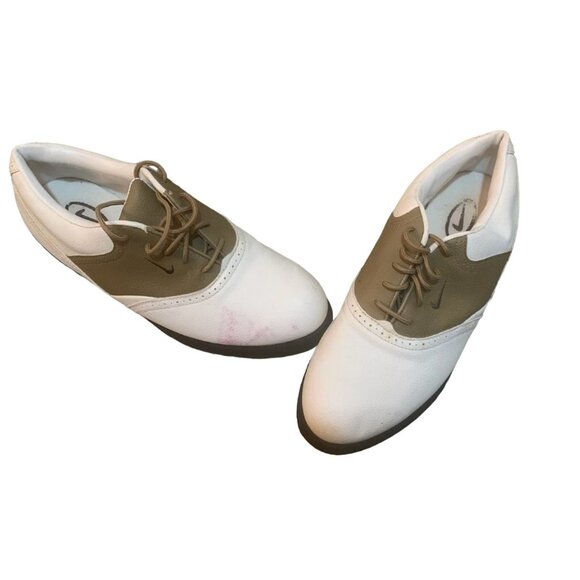NIKE WOMEN'S GOLF SADDLE OXFORT SOFT SPIKES CLEATS TAN & WHITE‎ 7.5-NICE! - Picture 5 of 7